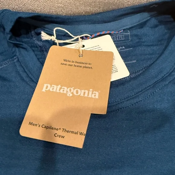 Patagonia Men's Deep Blue Long Sleeve Capaline Tee - Picture 2 of 2